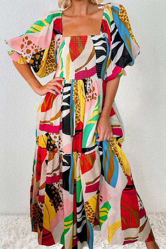 Printed midi dress with square neck and short sleeves.